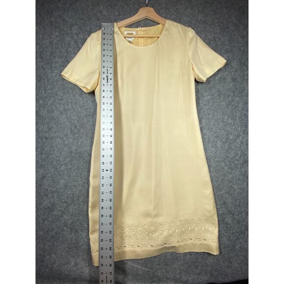 Talbots Dress Womens 8 Yellow Pure Silk Short Sleeve Embroidered Hem Vintage - Picture 6 of 12